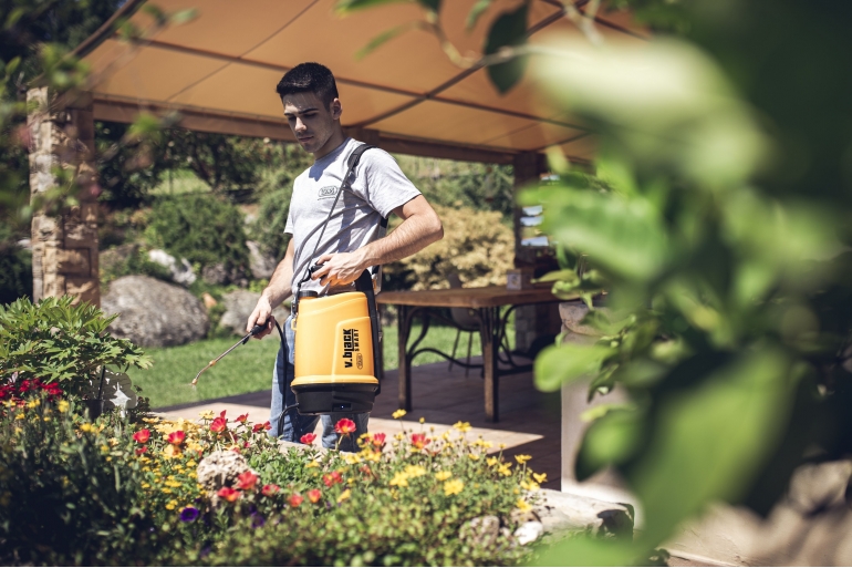 Новинка 2022 года – аккумуляторные опрыскиватели Volpi