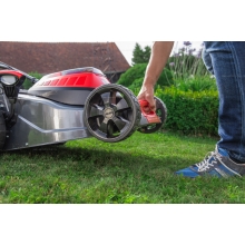 Аккумуляторная газонокосилка AL-KO Moweo 46.0 Li SP (комплект) Аккумуляторная газонокосилка AL-KO Moweo 46.0 Li SP (комплект)