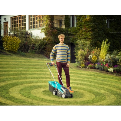 Аккумуляторная газонокосилка Gardena PowerMax 32/36V P4A Аккумуляторная газонокосилка Gardena PowerMax 32/36V P4A