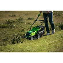 Аккумуляторная газонокосилка Greenworks G40LM35K4 Аккумуляторная газонокосилка Greenworks G40LM35K4