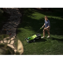 Аккумуляторная газонокосилка Greenworks G40LM35K4 Аккумуляторная газонокосилка Greenworks G40LM35K4
