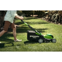 Аккумуляторная газонокосилка Greenworks G40LM41K5 Аккумуляторная газонокосилка Greenworks G40LM41K5