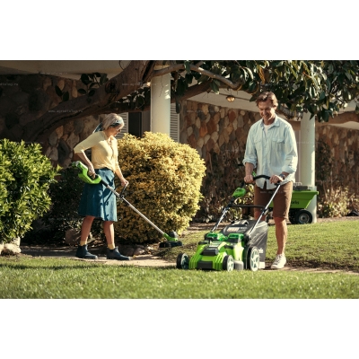 Аккумуляторная газонокосилка Greenworks G40LM49DBK4 Аккумуляторная газонокосилка Greenworks G40LM49DBK4