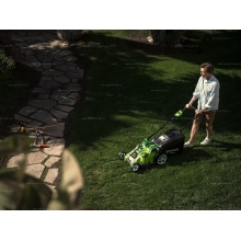 Аккумуляторная газонокосилка Greenworks G40LM49DBK5 Аккумуляторная газонокосилка Greenworks G40LM49DBK5