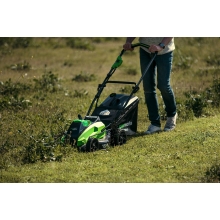 Аккумуляторная газонокосилка Greenworks GD40LM45 Аккумуляторная газонокосилка Greenworks GD40LM45