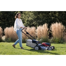 Аккумуляторная газонокосилка Honda HRG 466 XB SE Аккумуляторная газонокосилка Honda HRG 466 XB SE