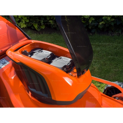 Аккумуляторная газонокосилка Husqvarna LC 247I Аккумуляторная газонокосилка Husqvarna LC 247I