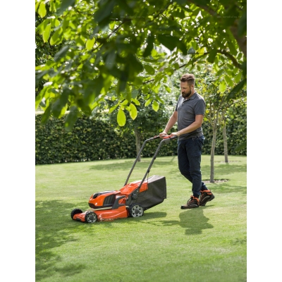 Аккумуляторная газонокосилка Husqvarna LC 247I Аккумуляторная газонокосилка Husqvarna LC 247I