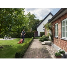 Аккумуляторная газонокосилка Husqvarna LC 247I Аккумуляторная газонокосилка Husqvarna LC 247I