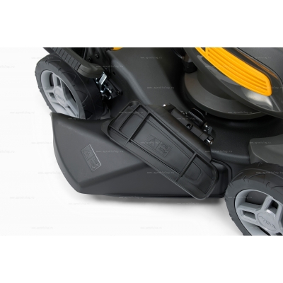 Аккумуляторная газонокосилка Stiga Combi 743 Q AE Kit Аккумуляторная газонокосилка Stiga Combi 743 Q AE Kit
