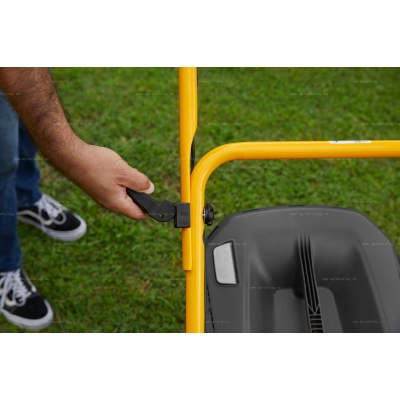 Аккумуляторная газонокосилка Stiga Combi 955 SQ AE Аккумуляторная газонокосилка Stiga Combi 955 SQ AE