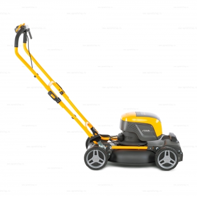 Аккумуляторная газонокосилка Stiga Multiclip 47 S DAE Аккумуляторная газонокосилка Stiga Multiclip 47 S DAE
