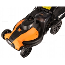 Аккумуляторная газонокосилка Worx WG744E Аккумуляторная газонокосилка Worx WG744E