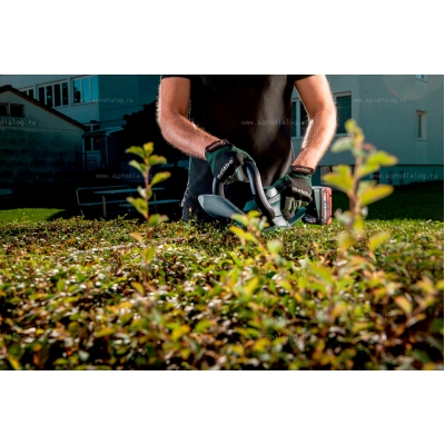 Аккумуляторные ножницы Metabo AHS 18-55 V Аккумуляторные ножницы Metabo AHS 18-55 V