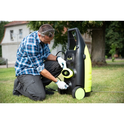 Аккумуляторный опрыскиватель на колесах Marolex VX Аккумуляторный опрыскиватель на колесах Marolex VX