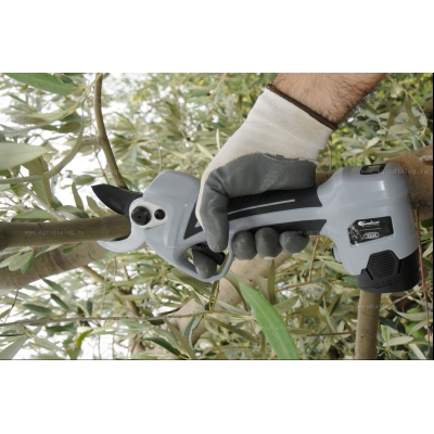 Аккумуляторный секатор Volpi Powercut KV360 Аккумуляторный секатор Volpi Powercut KV360