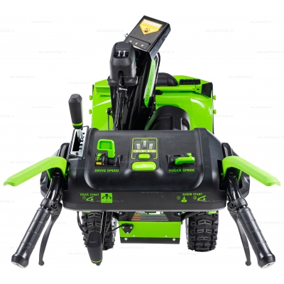 Аккумуляторный снегоуборщик Greenworks GD82ST56 Аккумуляторный снегоуборщик Greenworks GD82ST56