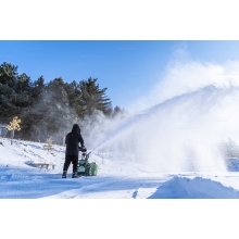 Аккумуляторный снегоуборщик Greenworks GD82ST56K5 Аккумуляторный снегоуборщик Greenworks GD82ST56K5