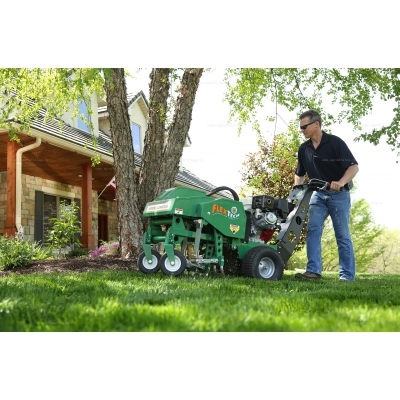 Профессиональный бензиновый аэратор для газона Billy Goat AE1300HEU Профессиональный бензиновый аэратор для газона Billy Goat AE1300HEU