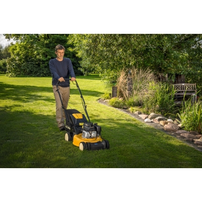 Бензиновая газонокосилка Cub Cadet LM1 AP46 Бензиновая газонокосилка Cub Cadet LM1 AP46