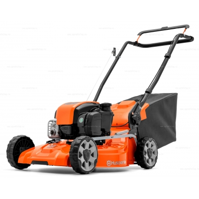 Бензиновая газонокосилка Husqvarna LC153P Бензиновая газонокосилка Husqvarna LC153P