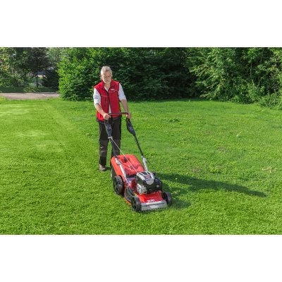 Бензиновая газонокосилка Solo by AL-KO 4751 VS-B Бензиновая газонокосилка Solo by AL-KO 4751 VS-B