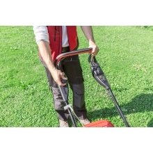 Бензиновая газонокосилка Solo by AL-KO 4751 VS-B Бензиновая газонокосилка Solo by AL-KO 4751 VS-B