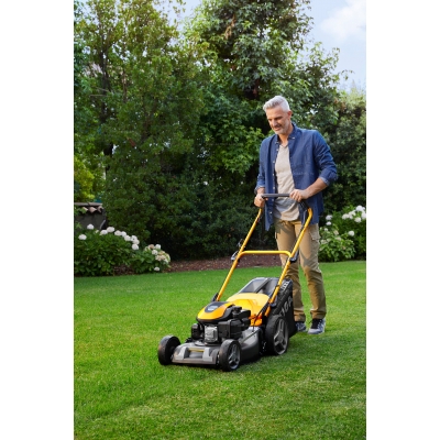 Бензиновая газонокосилка Stiga Combi 48 SQ Бензиновая газонокосилка Stiga Combi 48 SQ