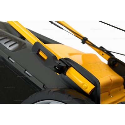 Бензиновая газонокосилка Stiga Combi 53 SQ Бензиновая газонокосилка Stiga Combi 53 SQ