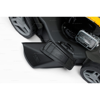 Бензиновая газонокосилка Stiga Combi 53 SQ B Бензиновая газонокосилка Stiga Combi 53 SQ B