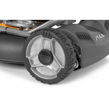 Бензиновая газонокосилка Stiga Multiclip Pro 50 SX H Бензиновая газонокосилка Stiga Multiclip Pro 50 SX H