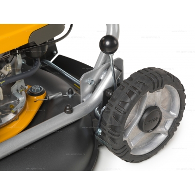 Бензиновая газонокосилка Stiga Multiclip Pro 50 SX H Бензиновая газонокосилка Stiga Multiclip Pro 50 SX H