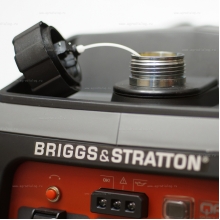 Бензиновый генератор Briggs&Stratton P 2400 Inverter Бензиновый генератор Briggs&Stratton P 2400 Inverter