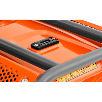 Бензиновый генератор Husqvarna G1300P Бензиновый генератор Husqvarna G1300P