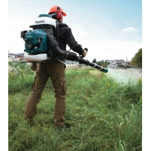 Бензиновый опрыскиватель Makita PM7651H Бензиновый опрыскиватель Makita PM7651H