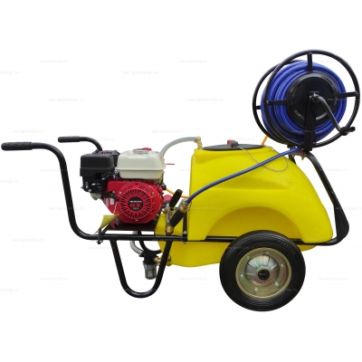 Бензиновый опрыскиватель на колесах Annovi Reverberi 120 Honda GR30 Бензиновый опрыскиватель на колесах Annovi Reverberi 120 Honda GR30