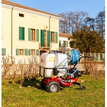 Бензиновый опрыскиватель на колесах Eurosystems Carry Sprayer B&S Бензиновый опрыскиватель на колесах Eurosystems Carry Sprayer B&S