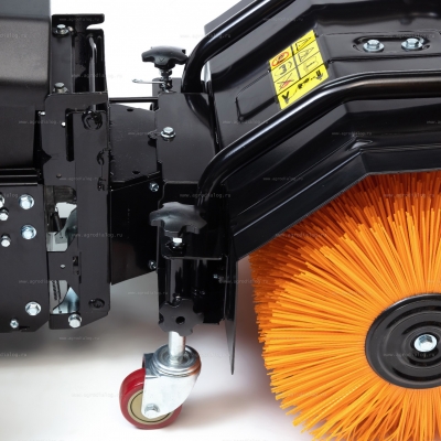 Подметальная машина HAITEC HT-KF196 Подметальная машина HAITEC HT-KF196