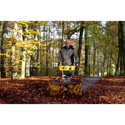 Подметальная машина Texas Combi 800B Подметальная машина Texas Combi 800B