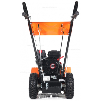 Подметальная машина YARD FOX 600SL Подметальная машина YARD FOX 600SL