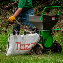 Бензиновый измельчитель веток Tazz K52 Бензиновый измельчитель веток Tazz K52