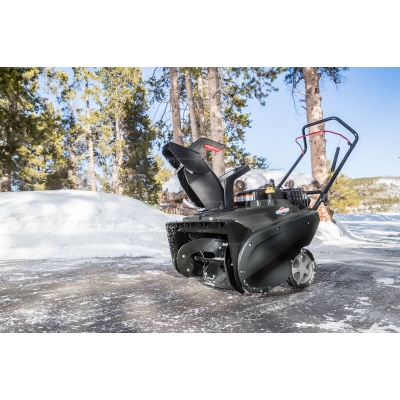 Бензиновый снегоуборщик Briggs&Stratton 1022 E Бензиновый снегоуборщик Briggs&Stratton 1022 E