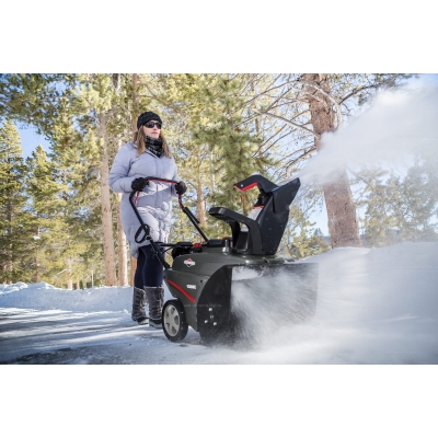 Бензиновый снегоуборщик Briggs&Stratton 1022 E Бензиновый снегоуборщик Briggs&Stratton 1022 E