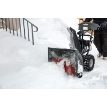 Бензиновый снегоуборщик Briggs&Stratton S 1024 Бензиновый снегоуборщик Briggs&Stratton S 1024