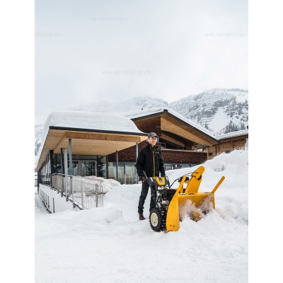 Бензиновый снегоуборщик Cub Cadet XS3 71 SWE Бензиновый снегоуборщик Cub Cadet XS3 71 SWE