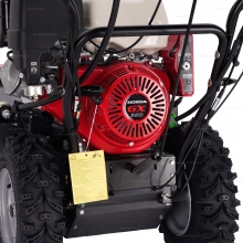 Бензиновый снегоуборщик EVOline SBG 760 HE Бензиновый снегоуборщик EVOline SBG 760 HE