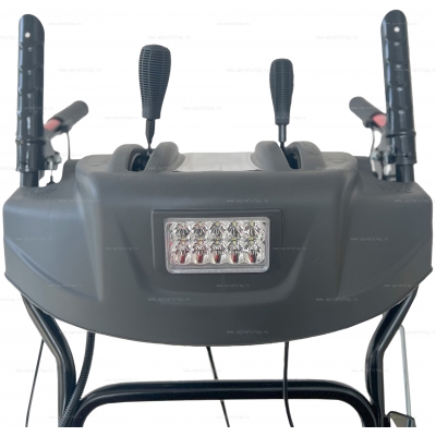 Бензиновый снегоуборщик EVOline SBG 760 LE Бензиновый снегоуборщик EVOline SBG 760 LE