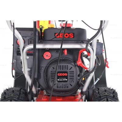Бензиновый снегоуборщик GEOS Premium SnowLine 700 E Бензиновый снегоуборщик GEOS Premium SnowLine 700 E