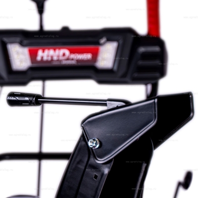 Бензиновый снегоуборщик HND ST 66 XWR Бензиновый снегоуборщик HND ST 66 XWR