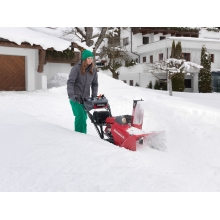 Бензиновый снегоуборщик Honda HSS 760A WD Бензиновый снегоуборщик Honda HSS 760A WD